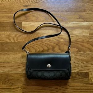 Black & White reversible Coach crossbody bag